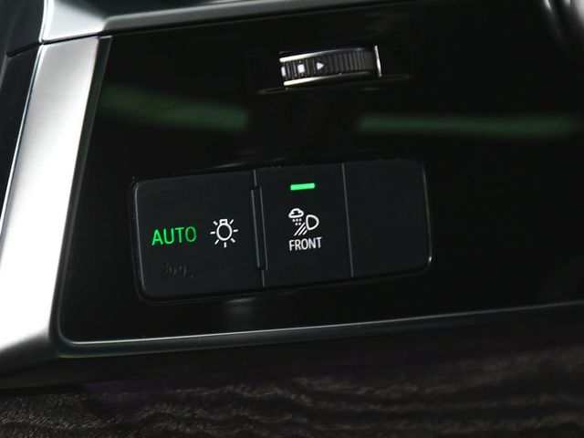 2023 Audi Q8 55 Premium Plus - 23037230 - 27
