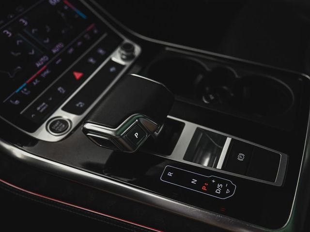2023 Audi Q8 55 Premium Plus - 23040227 - 28