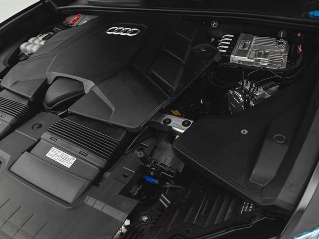 2023 Audi Q8 55 Premium Plus - 23040227 - 39