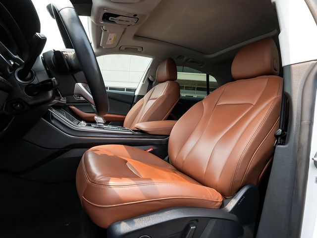 2023 Audi Q8 Premium - 23076515 - 32