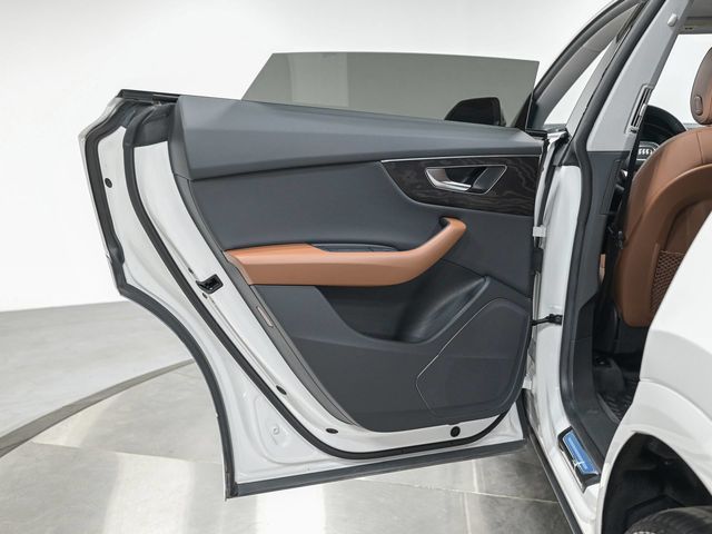 2023 Audi Q8 Premium - 23077012 - 26