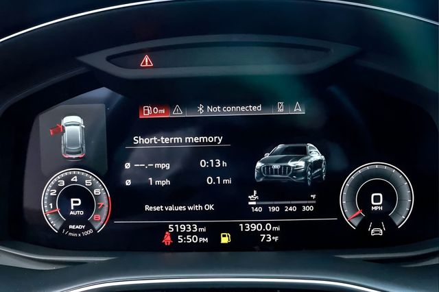 2023 Audi Q8 Premium 55 TFSI quattro - 23005004 - 47