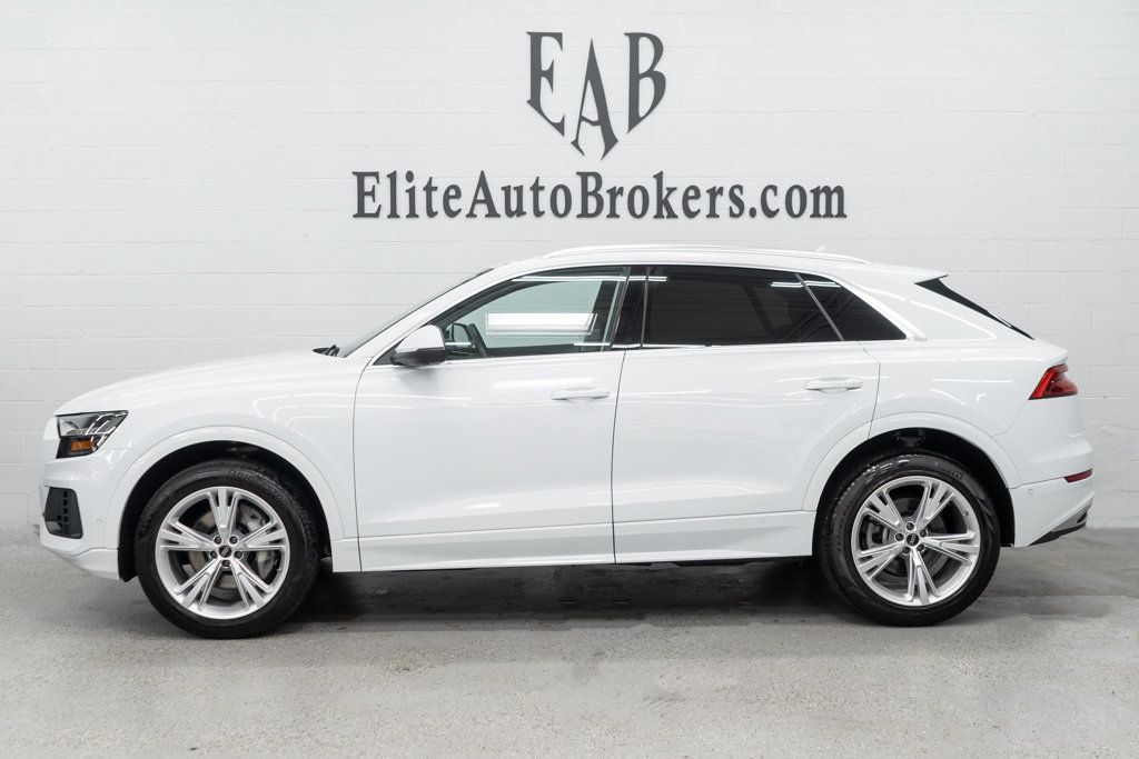 Audi Q8 photo 2