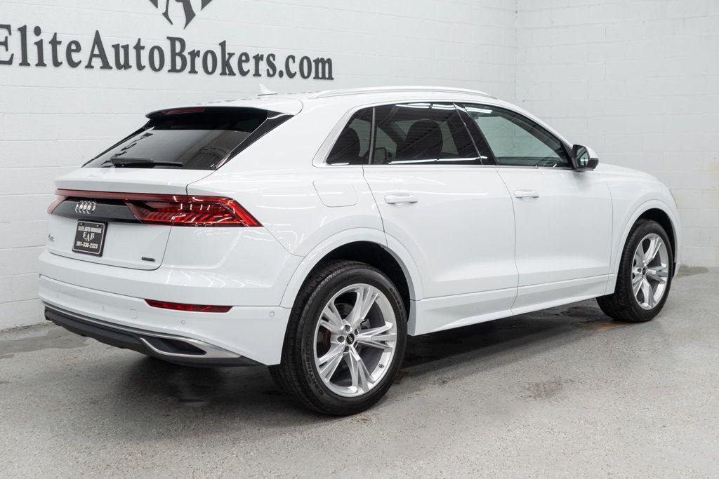 Audi Q8 photo 40