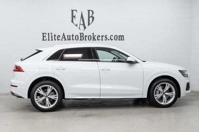 2023 Audi Q8 Premium 55 TFSI quattro - 23091215 - 4