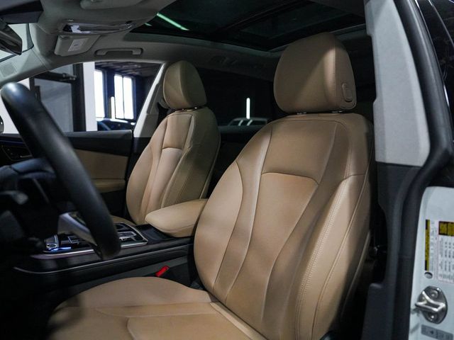 2023 Audi Q8 Premium Plus - 23077316 - 30