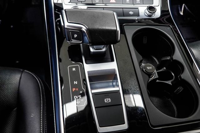 2023 Audi Q8 Premium Plus 55 TFSI quattro - 23053694 - 22