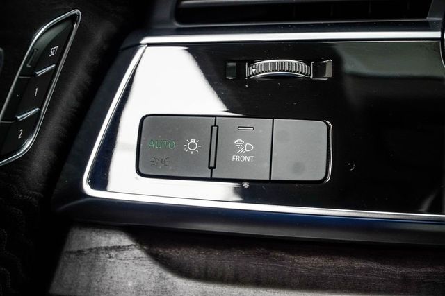 2023 Audi Q8 Premium Plus 55 TFSI quattro - 23053694 - 36
