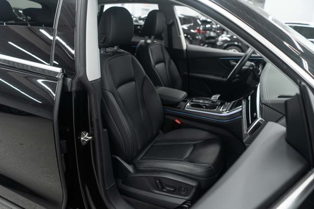 2023 Audi Q8 Premium Plus 55 TFSI quattro - 22970765 - 9