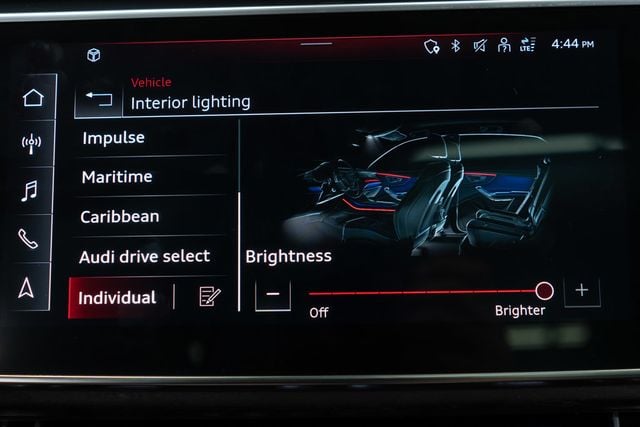2023 Audi Q8 Premium Plus 55 TFSI quattro - 23065739 - 30