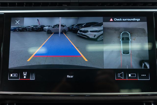 2023 Audi Q8 Premium Plus 55 TFSI quattro - 23074960 - 20
