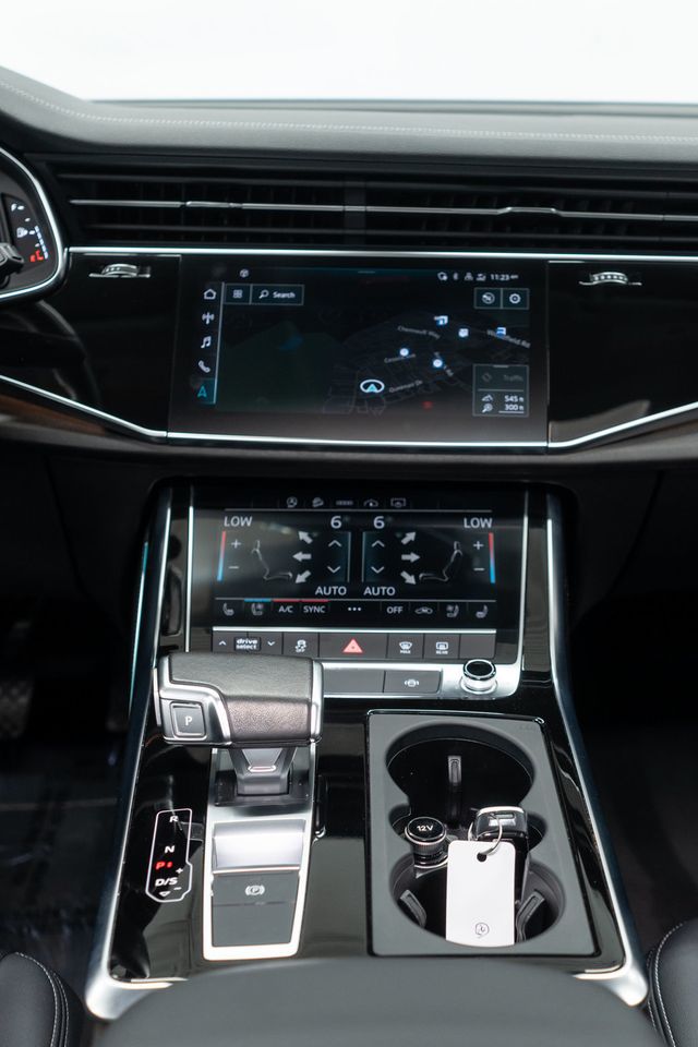 2023 Audi Q8 Premium Plus 55 TFSI quattro - 23074960 - 25