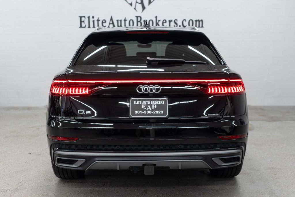 Audi Q8 photo 4