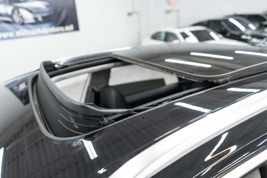 Audi Q8 photo 45