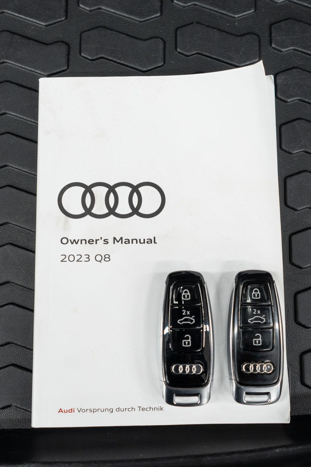 Audi Q8 photo 55