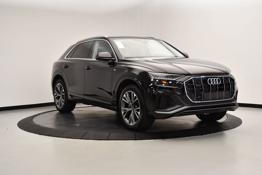 https://cdn.ebizautos.media/used-2023-audi-q8-premiumplus55tfsiquattro-8479-22105260-7-1024.jpg