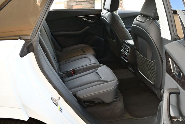 2023 Audi Q8 Premium Plus 55 TFSI quattro W/Executive Package - 22953928 - 18