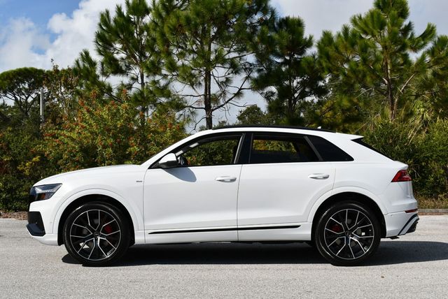 2023 Audi Q8 Premium Plus 55 TFSI quattro W/Executive Package - 22953928 - 26