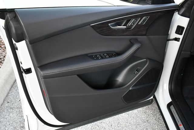 2023 Audi Q8 Premium Plus 55 TFSI quattro W/Executive Package - 22953928 - 36