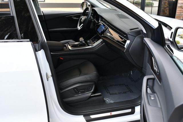 2023 Audi Q8 Premium Plus 55 TFSI quattro W/Executive Package - 22953928 - 45