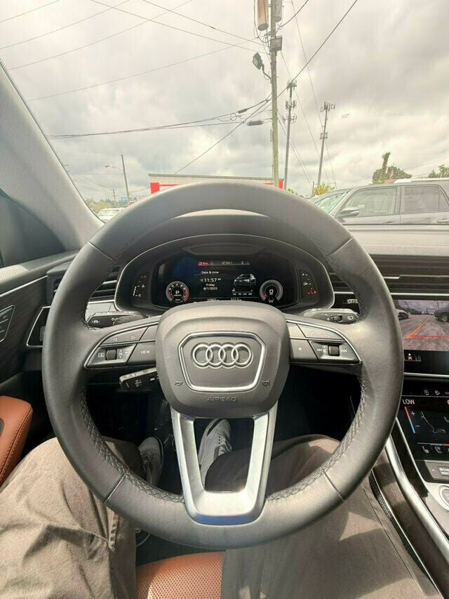 2023 Audi Q8 Premium Plus/Executive Pkg/Heated&Cooled Seats/S-Line Plus Pkg - 22890648 - 22