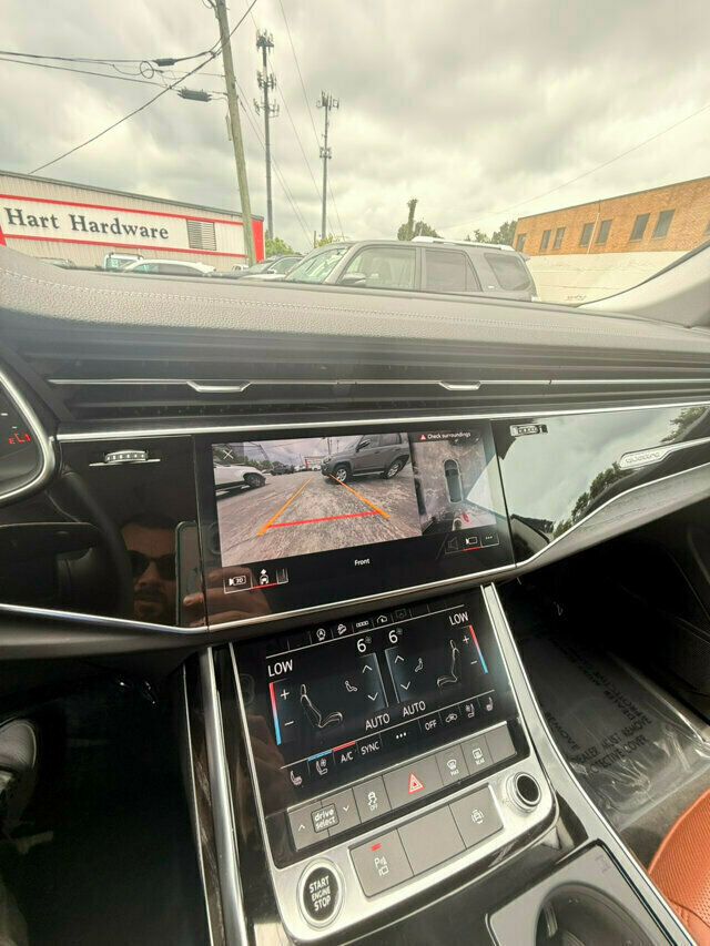2023 Audi Q8 Premium Plus/Executive Pkg/Heated&Cooled Seats/S-Line Plus Pkg - 22890648 - 26