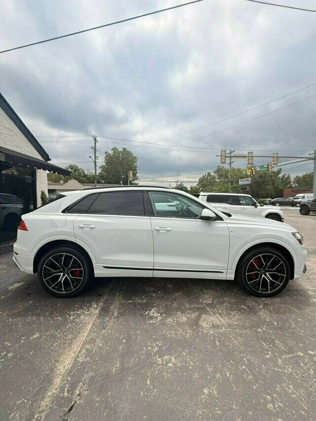 2023 Audi Q8 Premium Plus/Executive Pkg/Heated&Cooled Seats/S-Line Plus Pkg - 22890648 - 5