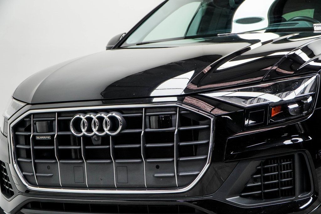 2023 Audi Q8 Prestige 55 photo 2