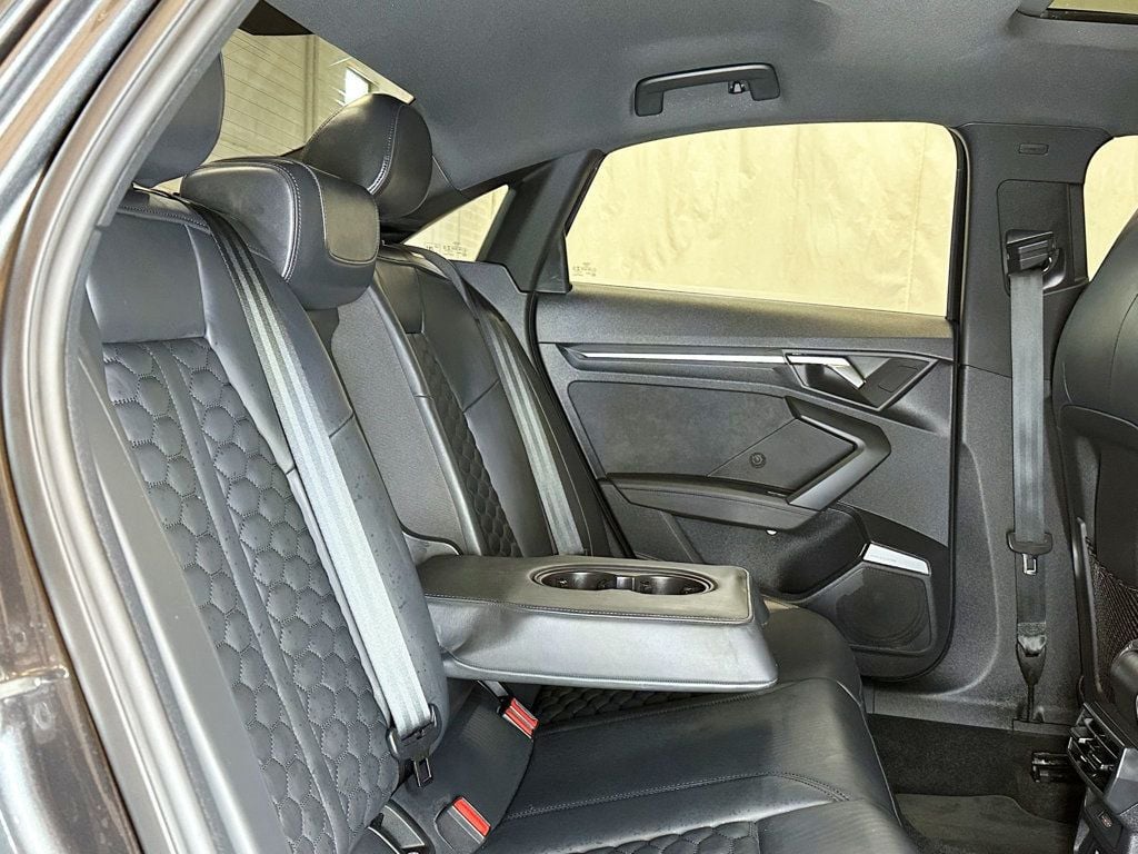2023 Audi RS 3 2.5 TFSI - 23079323 - 40