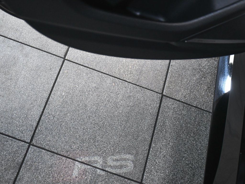 2023 Audi RS 7 Performance photo 17