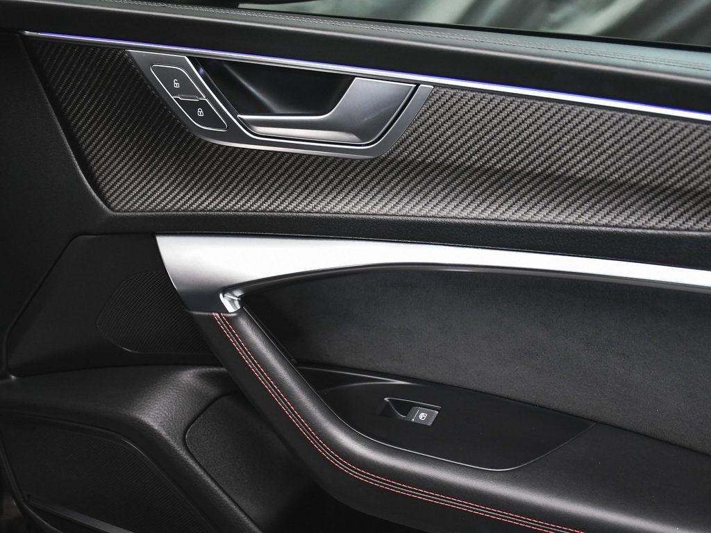 2023 Audi RS 7 Performance photo 23