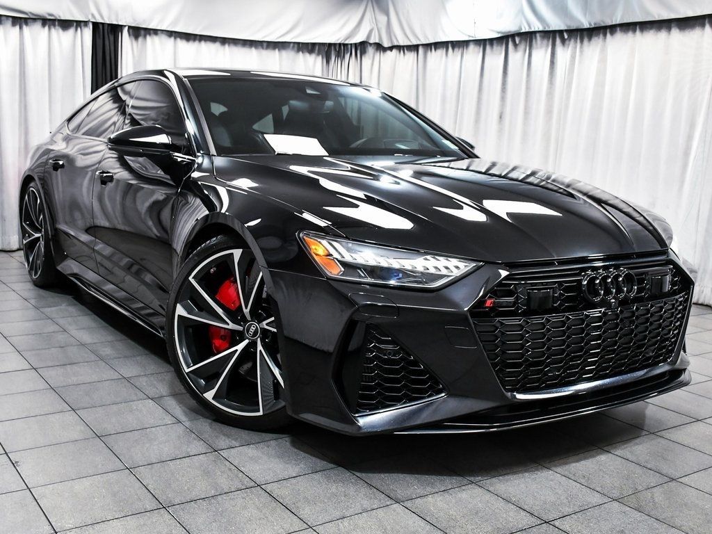 2023 Audi RS 7 Performance photo 3