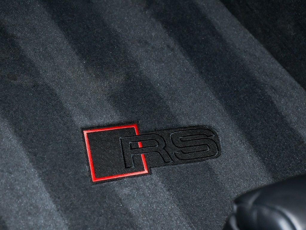 2023 Audi RS 7 Performance photo 25