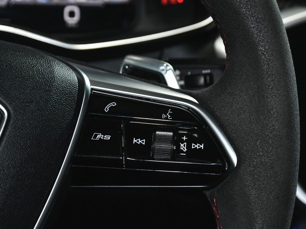 2023 Audi RS 7 Performance photo 47