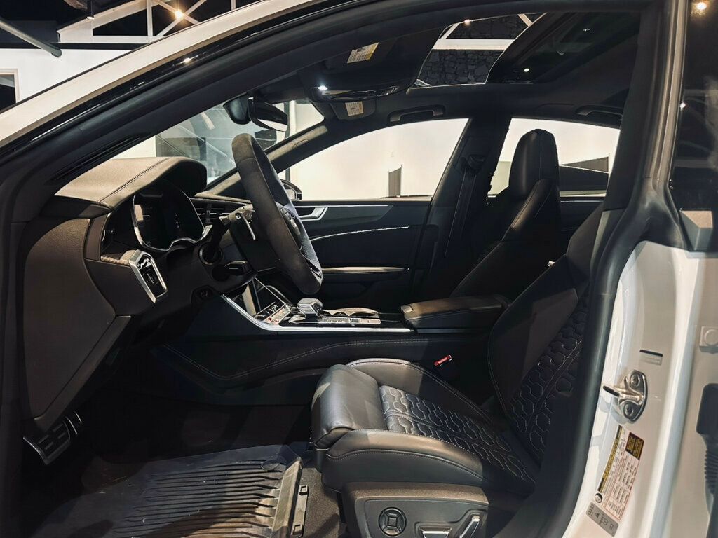 2023 Audi RS 7 DynamicPkg/CarbonOptic/B&O AdvancedSound/RS DesignPkg/SoftClose - 23060137 - 9