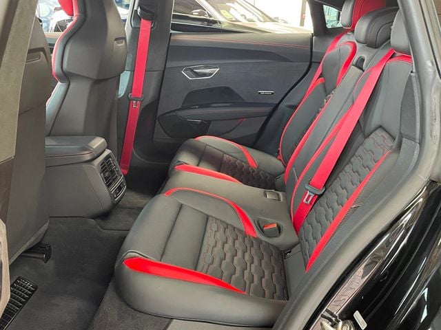 2023 AUDI RS E-TRON GT - Image 6