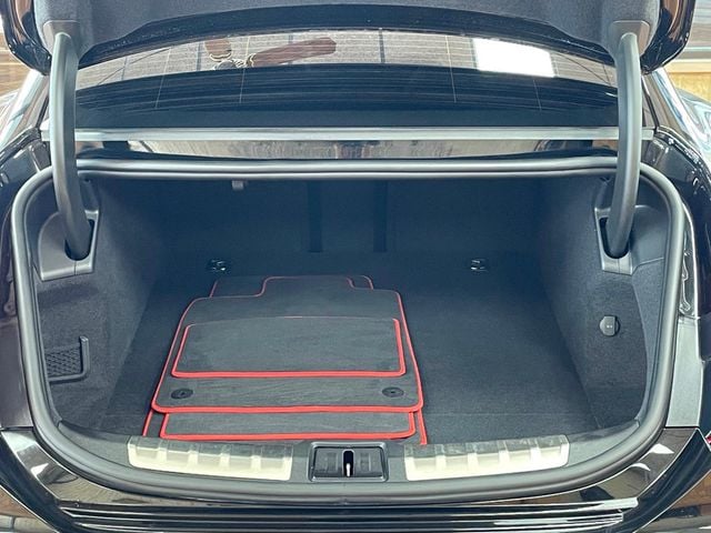 2023 AUDI RS E-TRON GT - Image 9