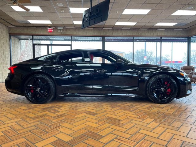 2023 AUDI RS E-TRON GT - Image 12