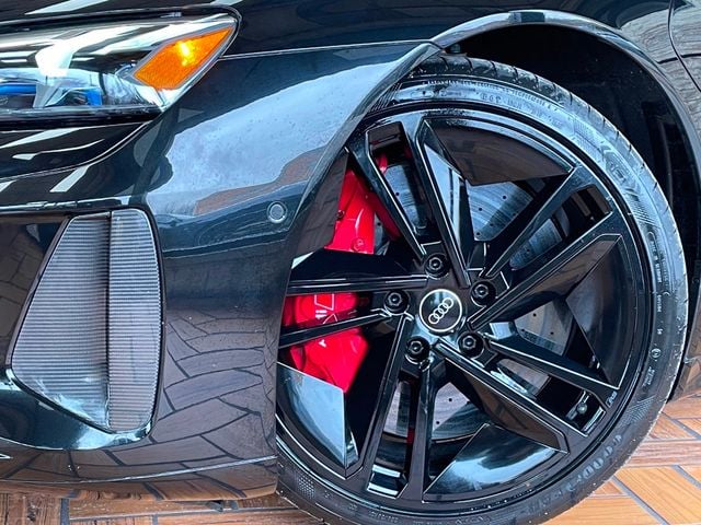 2023 AUDI RS E-TRON GT - Image 16