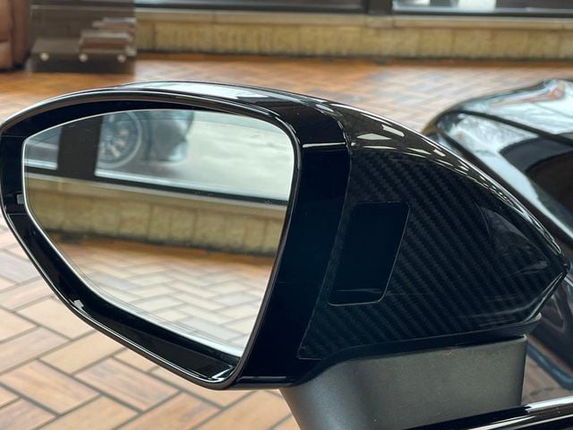 2023 AUDI RS E-TRON GT - Image 24