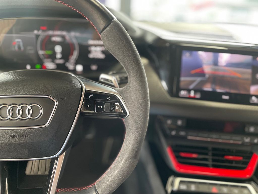 2023 Audi RS e-tron GT quattro - 23094795 - 34