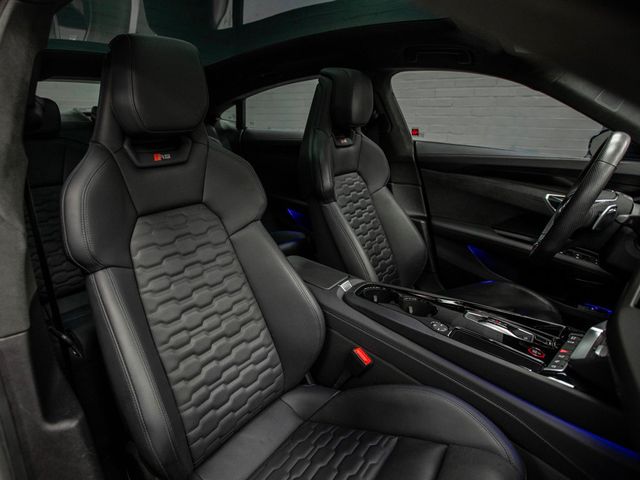 2023 Audi RS e-tron GT quattro - 22952974 - 25