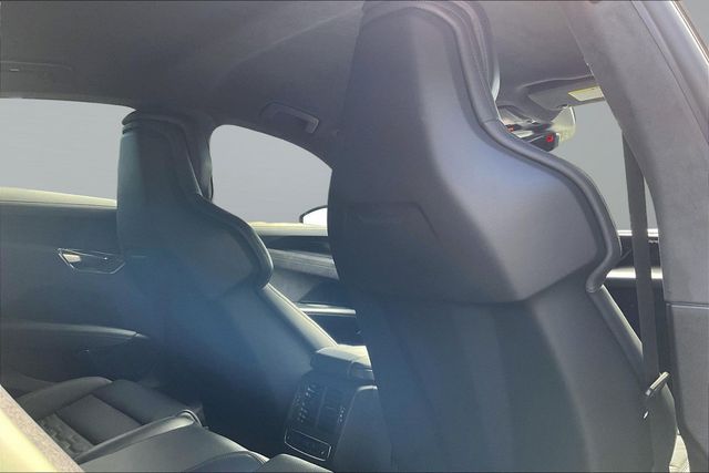 2023 Audi RS e-tron GT quattro - 23089470 - 15