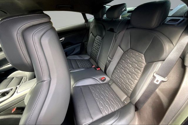 2023 Audi RS e-tron GT quattro - 23089470 - 17