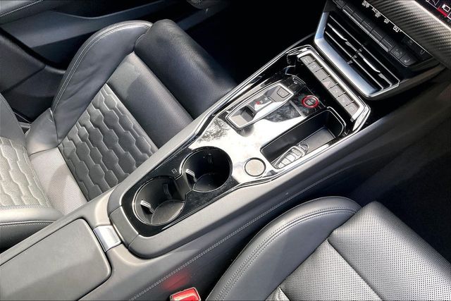 2023 Audi RS e-tron GT quattro - 23089470 - 28