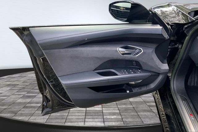2023 Audi RS e-tron GT quattro - 23089470 - 8