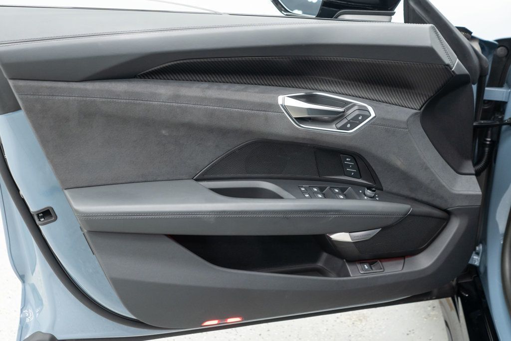 2023 Audi RS e-tron GT Base photo 15