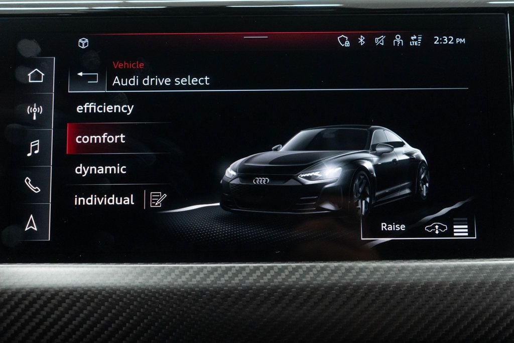 2023 Audi RS e-tron GT Base photo 32