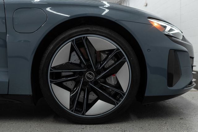 2023 Audi RS e-tron GT quattro - 22921207 - 49