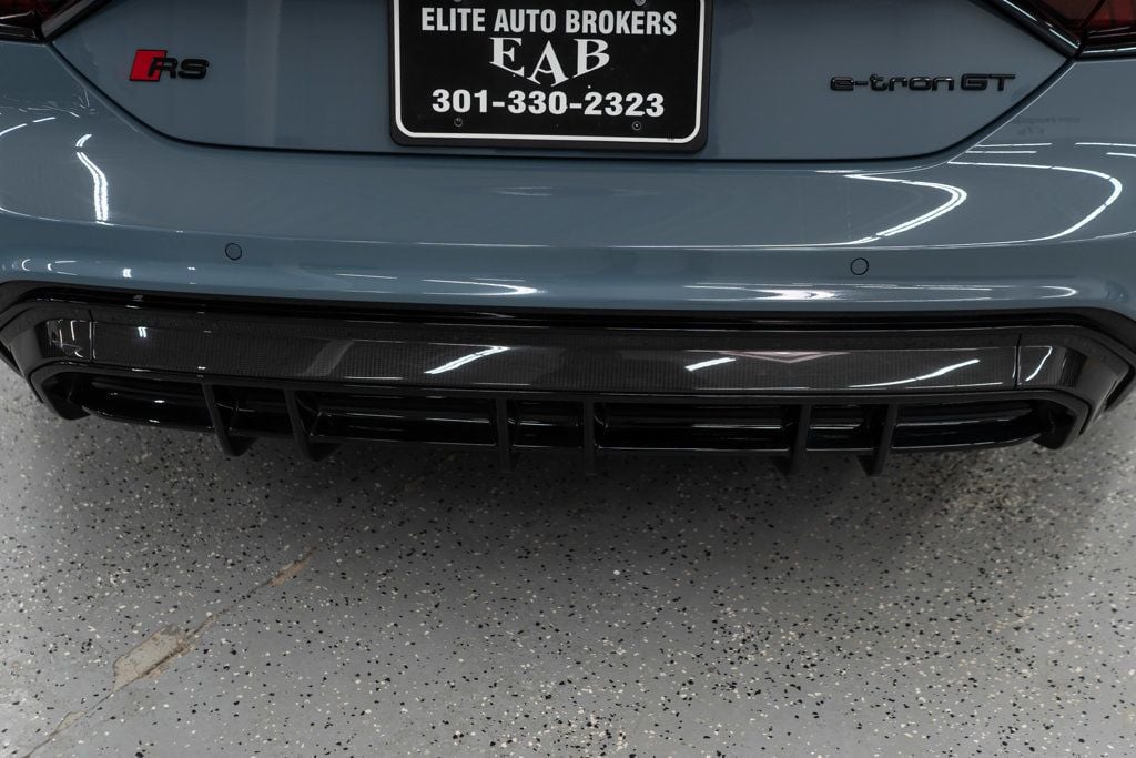 2023 Audi RS e-tron GT Base photo 47